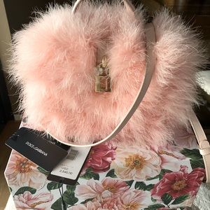 Dolce & Gabbana cocktail and crossbody pink fur designer handbag ! New with tags